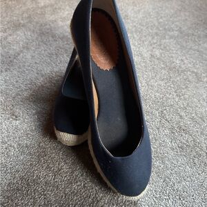 🌟🌟 J Crew Seville Navy blue Canvas Espadrille Wedge Size 7